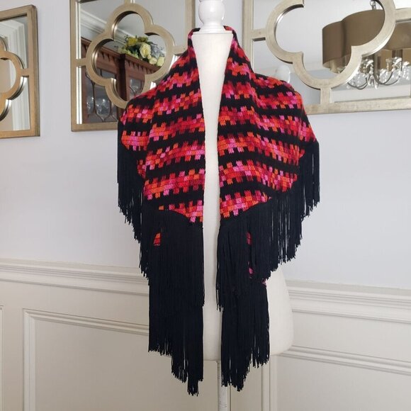 Vintage Handwoven Boho Scarf Cape Wrap Vibrant Geometric Pattern & Black Fringe - Picture 6 of 15